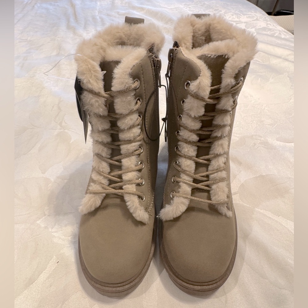 Brand New Women's Tan Fur-Lined Boots